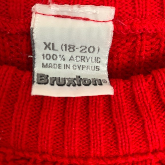 Deep Red Sweater - Picture 2 of 3